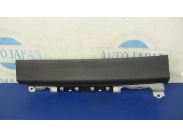 Подушка безопасности в колени прав. LEXUS IS250/350 05-13