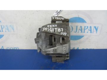 Суппорт тормозной передн. прав. VOLKSWAGEN PASSAT B7 11-15