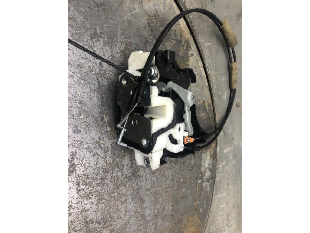 5715A420 | Замок двери передн. прав. MITSUBISHI LANCER X 10 07-15 - Фото 2