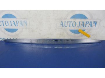 накладка кришки багажника INFINITI M25/M37/M56/Q70/M35H 10-16