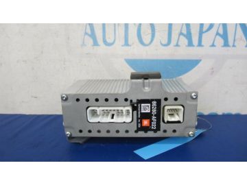 Блок электронный TOYOTA SEQUOIA 01-07