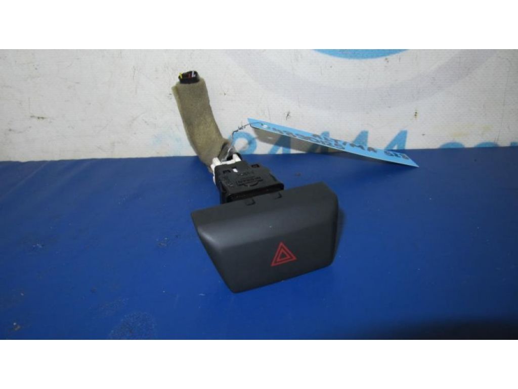 25290-3TA0A | Кнопка аварійної сигналізації NISSAN ALTIMA L33 12-18