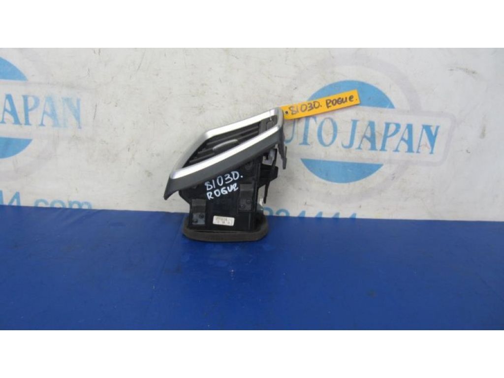 68760-4CE1A | Дефлектор воздушный прав. NISSAN X-TRAIL/ROGUE T32 13-20