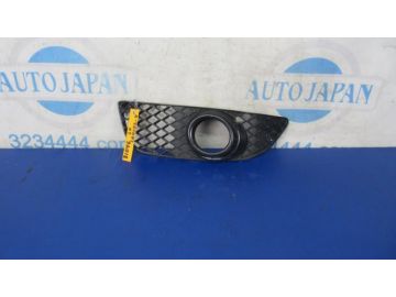Накладка противотуманной фары лев. MITSUBISHI LANCER X 10 07-15