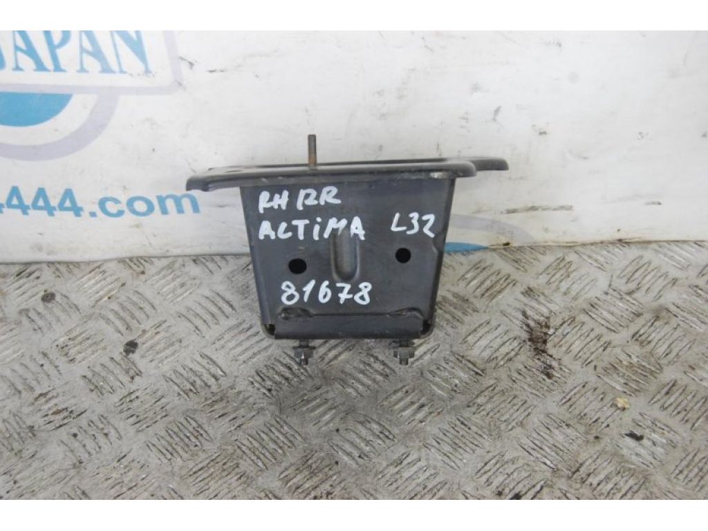 62210-JA00A | Кронштейн підсилювача переднього бампера прав. NISSAN ALTIMA L32 07-12