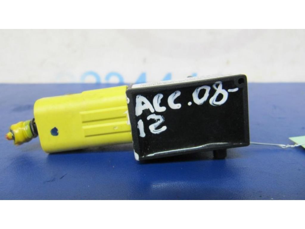 77975-TA0-A11 | Датчик удара HONDA ACCORD USA 07-12 - Фото 3