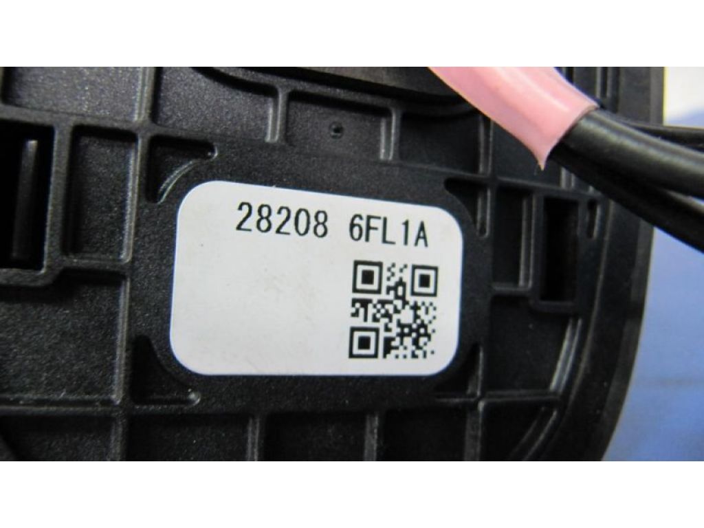 28208-6FL1A | Антена NISSAN MURANO Z51 07-14 - Фото 4