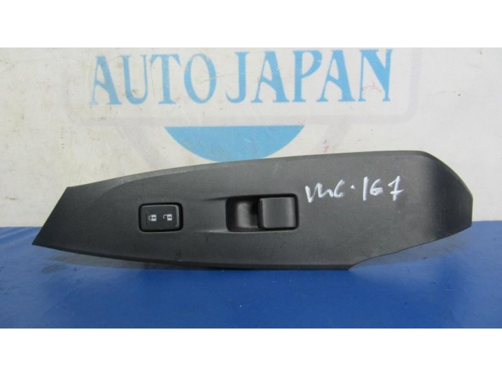 GKL1-66-370A | Кнопка стеклоподъемника передн. прав. MAZDA 6 GJ 12-