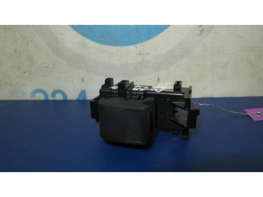 74271-06280 | Кнопка склопідіймача задн. лів. TOYOTA CAMRY 50 12-15