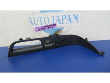 Кнопка стеклоподъемника задн. лев. MITSUBISHI LANCER X 10 07-15