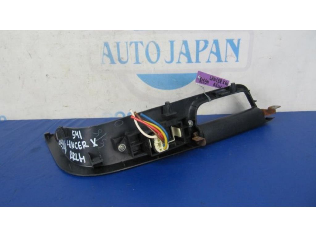 MR587944 | Кнопка стеклоподъемника задн. лев. MITSUBISHI LANCER X 10 07-15 - Фото 3