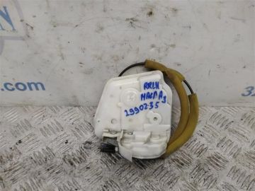 Замок двері задн. лів. MAZDA 3 BL 09-13
