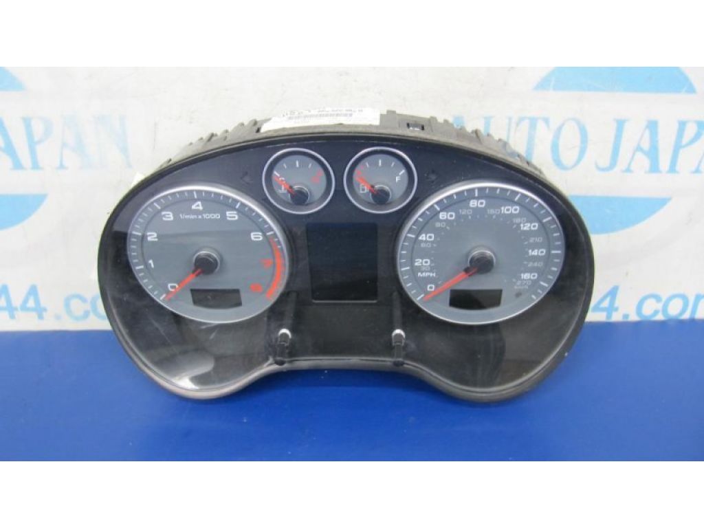 8P0 920 982 R | Панель приладів AUDI A3 03-13