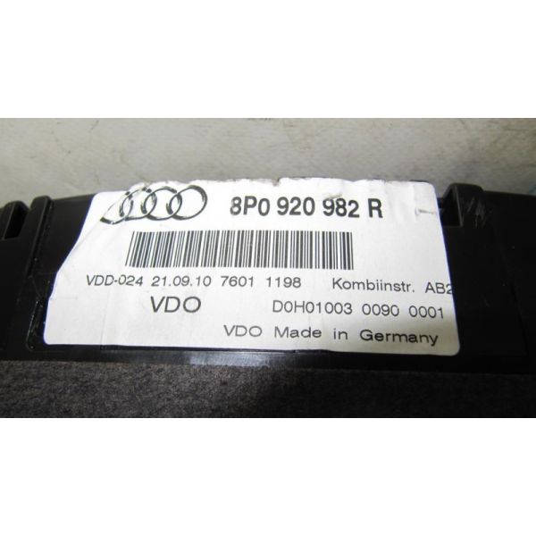 Панель приладів AUDI A3 03-13 8P0 920 982 R — 3