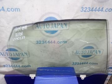 Скло дверей задн. прав. NISSAN ALTIMA L33 12-18