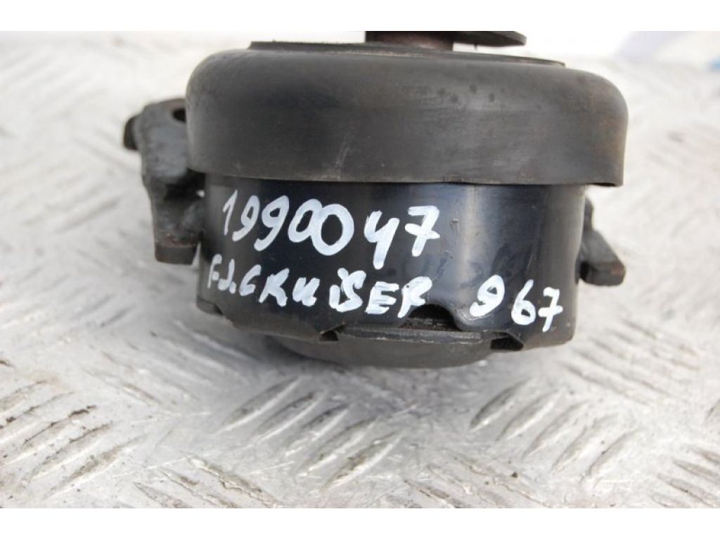 12361-31080 | Подушка двигателя прав. TOYOTA FJ CRUISER 06-15 - Фото 2