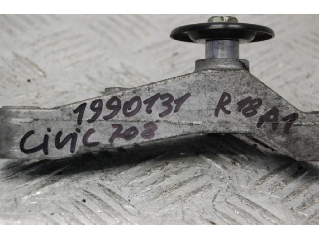 31175-R1A-A00 | Кронштейн натяжного ролика HONDA CIVIC 11-15 - Фото 2