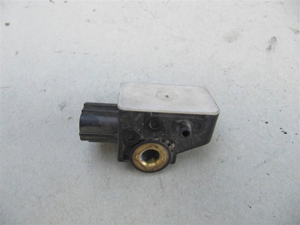 77930-SNA-A32 | Датчик удара HONDA CIVIC 4D 06-11 - Фото 4