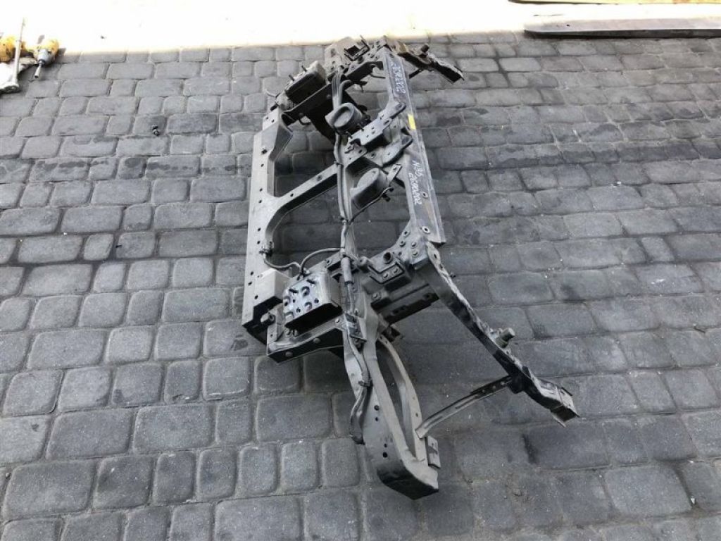 62520-EG00A | Панель передня INFINITI M35/M45 04-10 - Фото 4