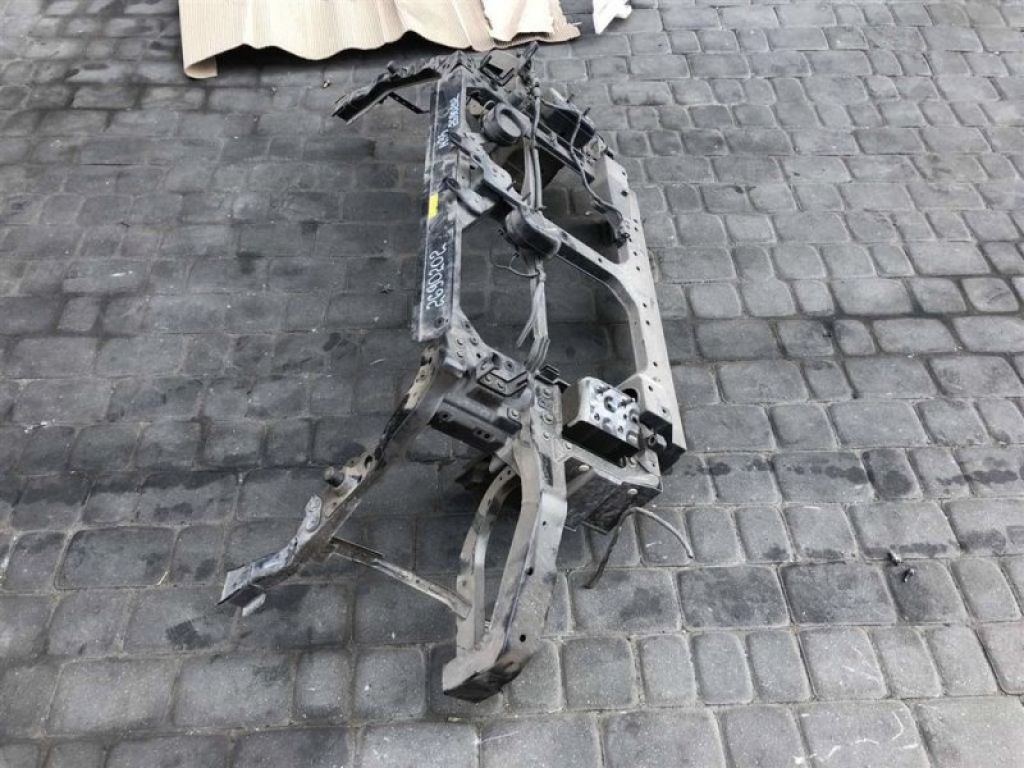 62520-EG00A | Панель передня INFINITI M35/M45 04-10 - Фото 5