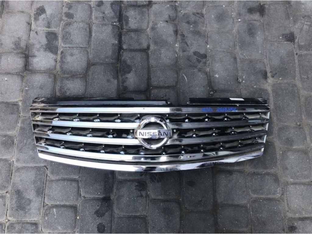Решетка радиатора INFINITI M35/M45 04-10