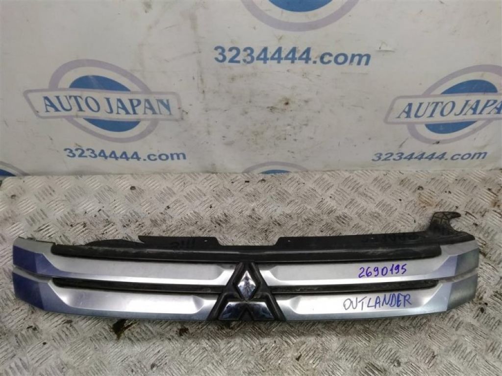 Решітка радіатора MITSUBISHI OUTLANDER GF 12-