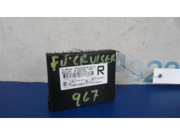 Блок управления центральным замком TOYOTA FJ CRUISER 06-15