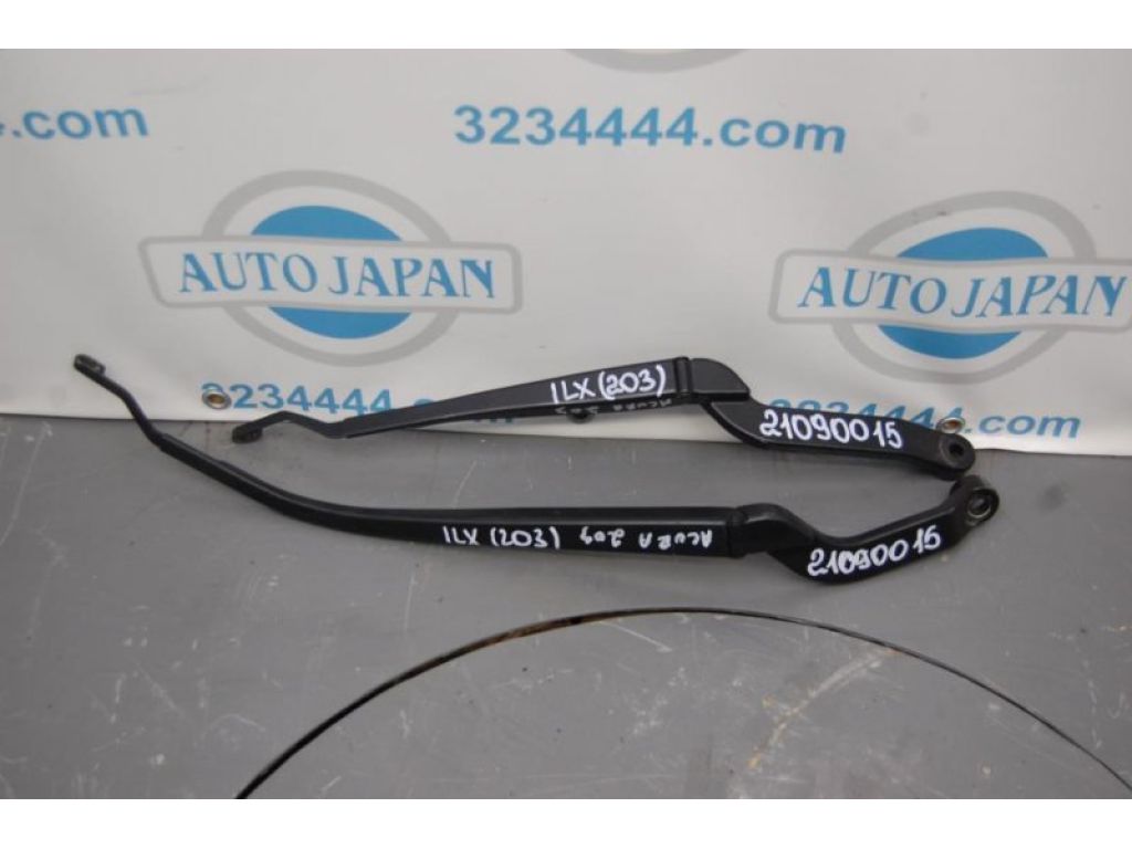 76600-TX6-A01 | Повідець склоочисника передній ACURA ILX 12-16