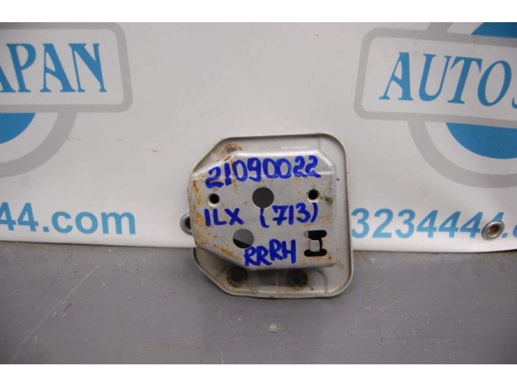 71535-TX6-A00ZZ | Кронштейн підсилювача заднього бампера прав. ACURA ILX 12-16