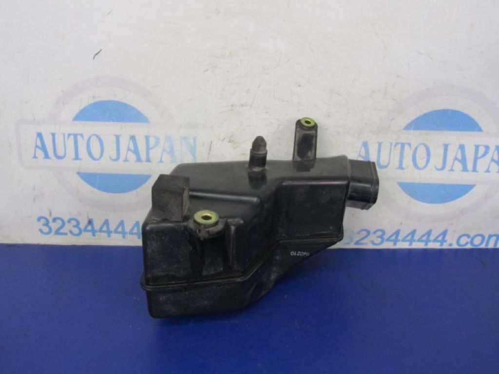16585-9Y500 | Резонатор воздушного фильтра NISSAN TEANA J31 03-07 - Фото 3