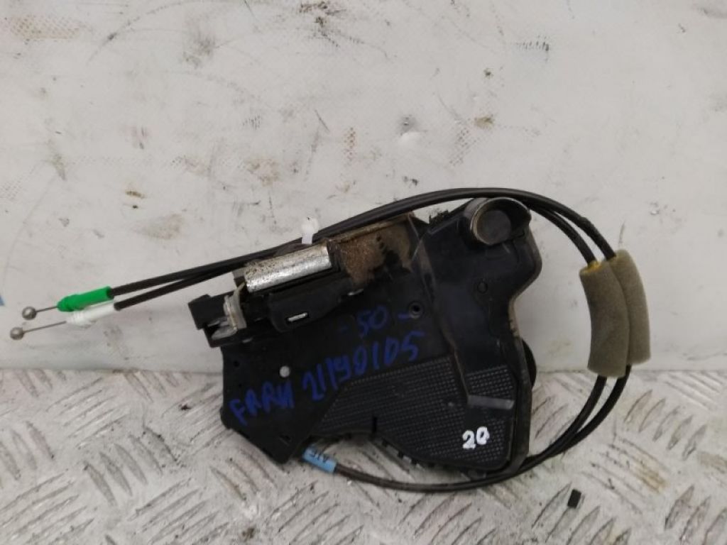 69030-0C050 | Замок двері передн. прав. TOYOTA CAMRY 50 12-15