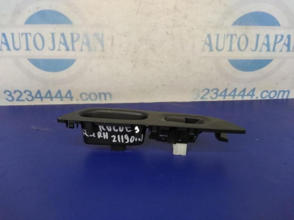 25411-4CE0A | Кнопка стеклоподъемника задн. прав. NISSAN X-TRAIL/ROGUE T32 13-20