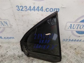 Скло дверей глухе заднє праве MITSUBISHI LANCER X 10 07-15