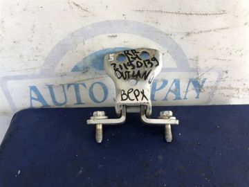Петля двері верхня задн. лів. MITSUBISHI OUTLANDER 03-07