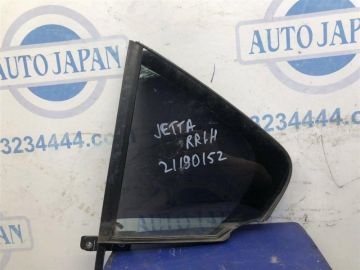 Скло дверей глухе задн. лів. VOLKSWAGEN JETTA USA 10-17