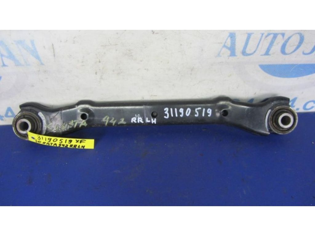 55100-3Q000 | Рычаг задней подвески поперечный верхний лев. HYUNDAI SONATA YF 10-14