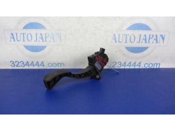 Педаль газу TOYOTA CAMRY 50 12-15