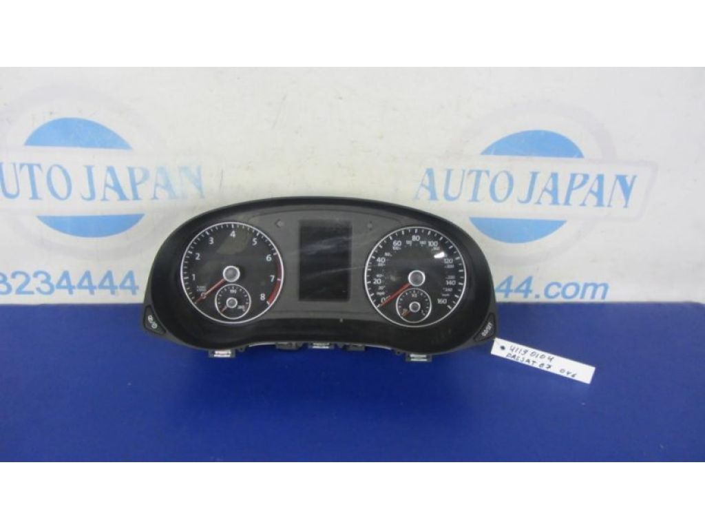561 920 970 F | Панель приборов VOLKSWAGEN PASSAT B7 11-15