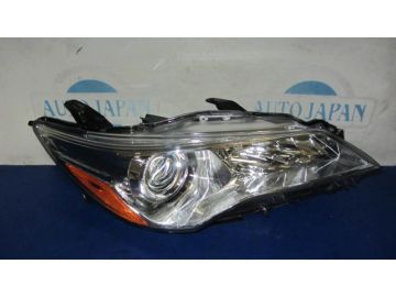 Фара передн. прав. TOYOTA CAMRY 55 14-17