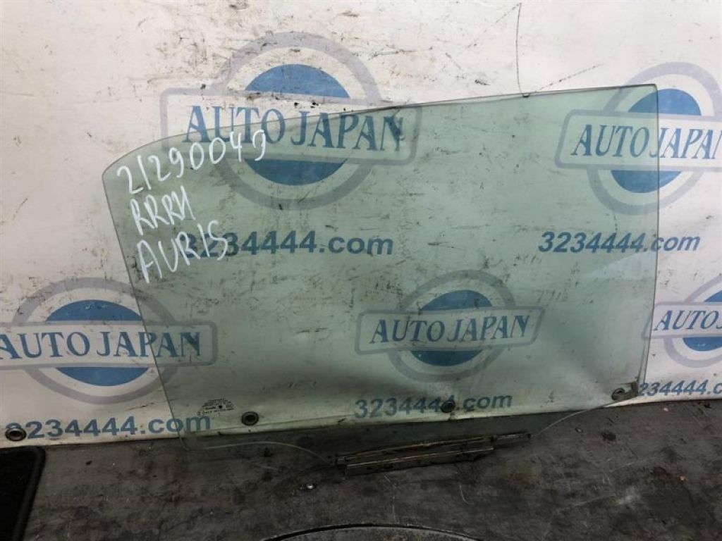 68103-02210 | Стекло двери задн. прав. TOYOTA AURIS 06-12