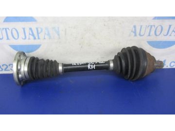 Привід передній лів. VOLKSWAGEN PASSAT CC 08-12