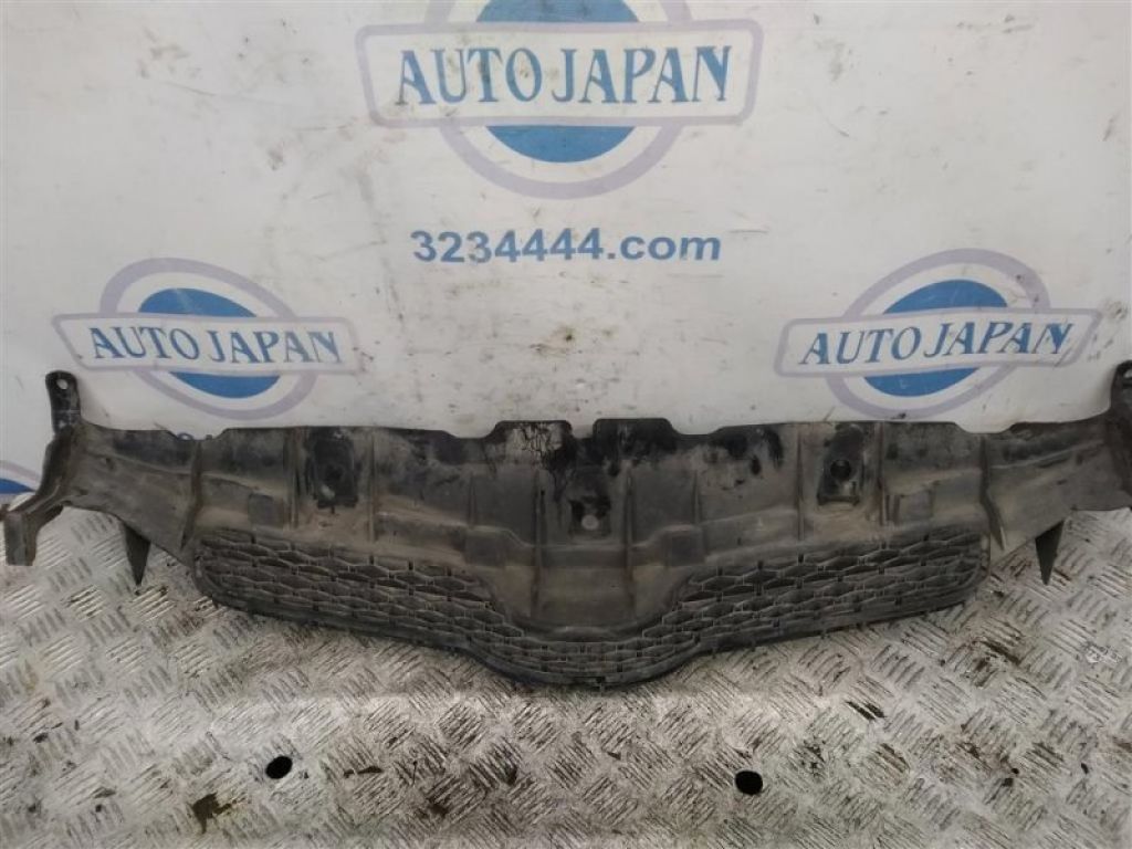 Решітка радіатора TOYOTA AURIS 06-12 - Фото 2