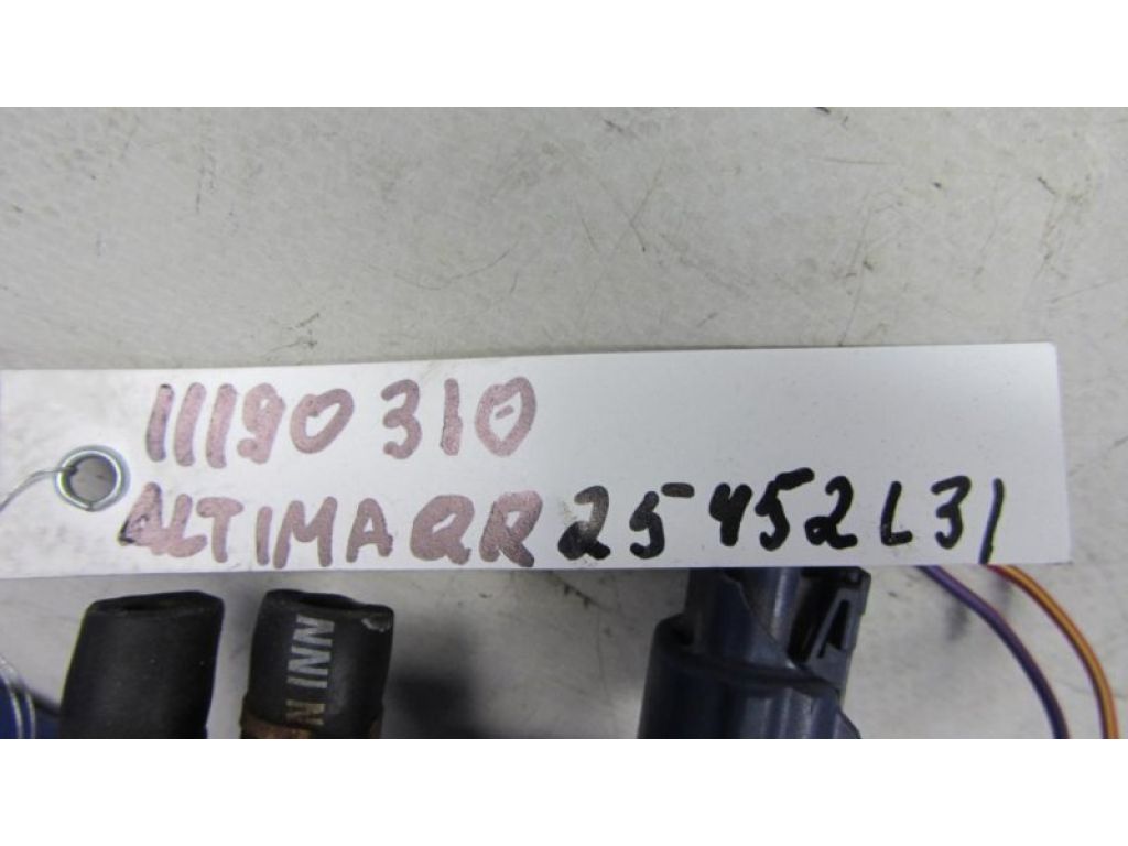 14930-5M000 | Клапан электромагнитный (вакуумный) NISSAN ALTIMA L31 01-06 - Фото 2