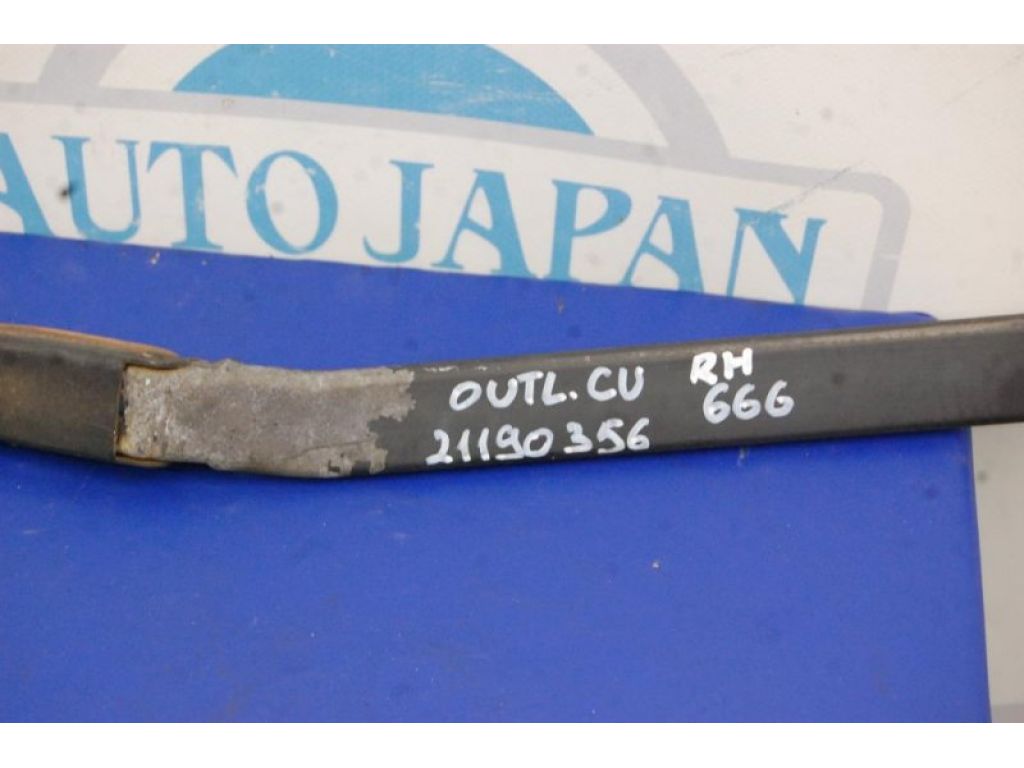 MR971834 | Повідець склоочисника передній прав. MITSUBISHI OUTLANDER 03-07 - Фото 2