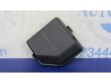 Кришка блоку запобіжників TOYOTA CAMRY 50 12-15