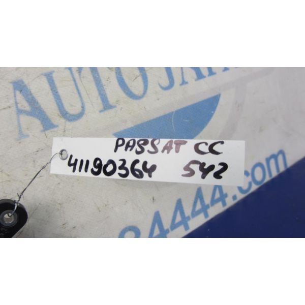 Блок запобіжників моторний відсік VOLKSWAGEN PASSAT CC 08-12 3C2 941 823 — 2