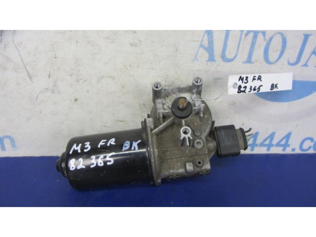 BP4K-67-340 | Моторчик склоочисника передн. MAZDA 3 BK 03-08