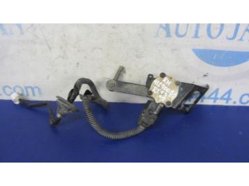 Датчик положения кузова прав. LEXUS RX300/330/350/400 03-09