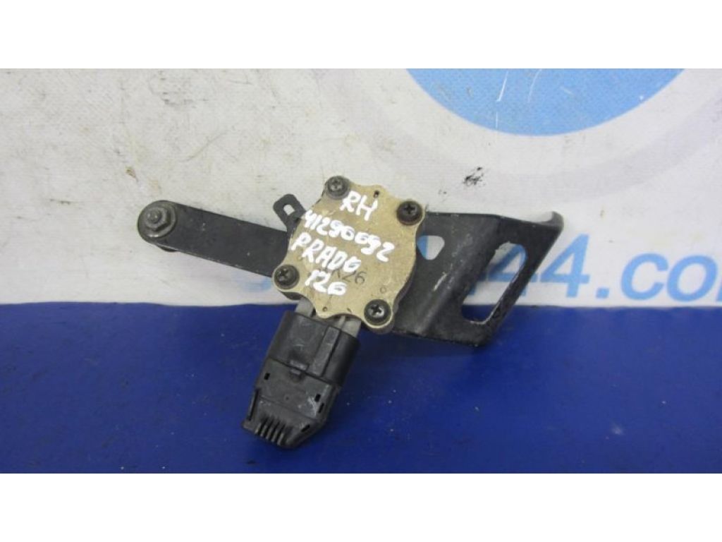 89407-60022 | Датчик положения кузова прав. TOYOTA LAND CRUISER PRADO 120 02-09