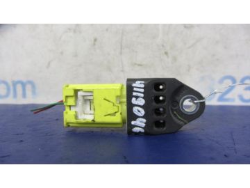 Датчик удара TOYOTA SIENNA 11-16